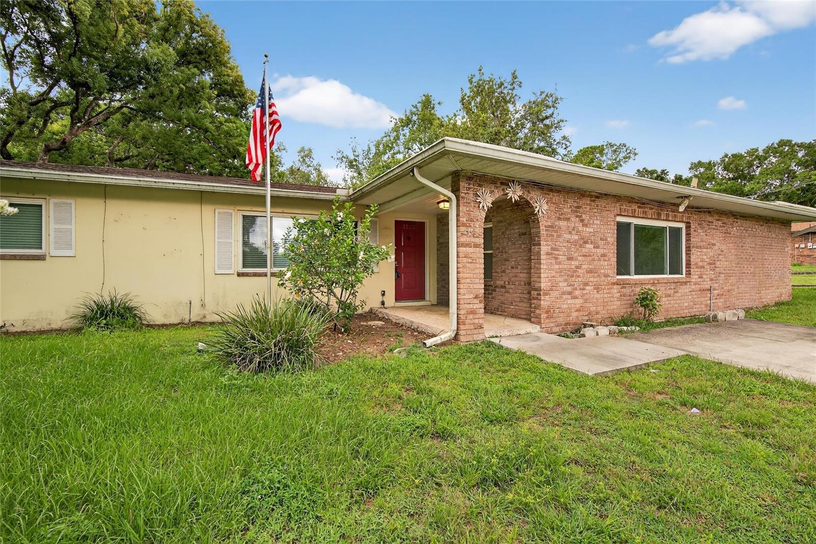 Image 5 of 52 For 12325 Green Oak Lane