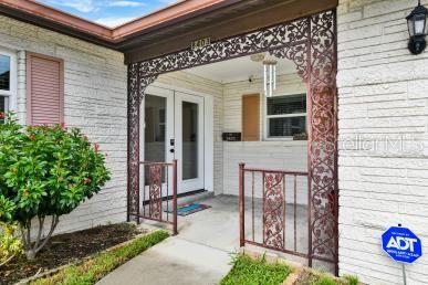 Listing photo id 1 for 8403 Lopez Drive