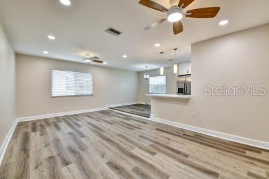 Listing photo id 3 for 8403 Lopez Drive