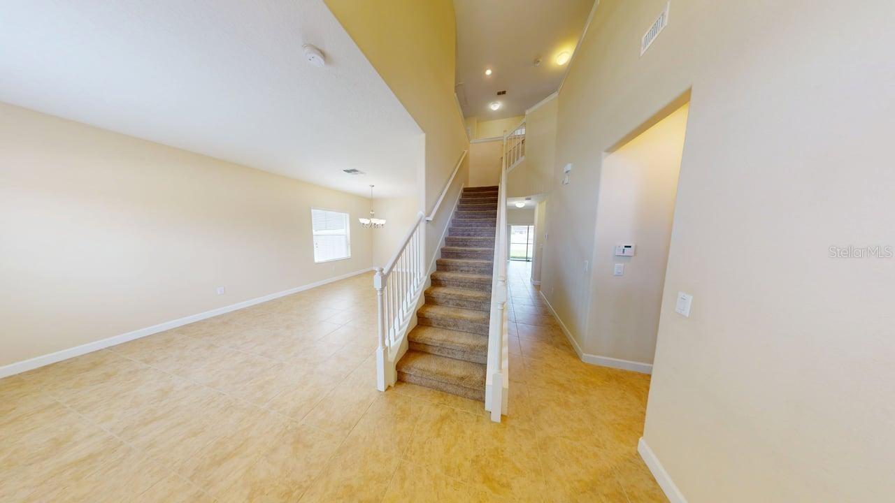 Image 11 of 46 For 3723 Round Table Court