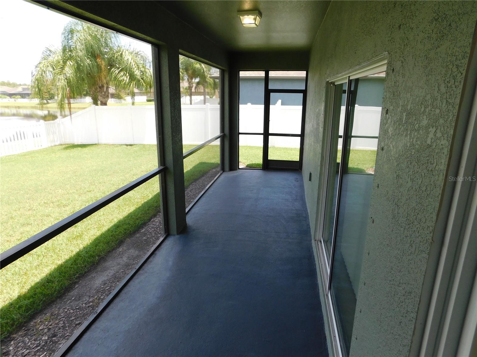 Image 33 of 46 For 3723 Round Table Court