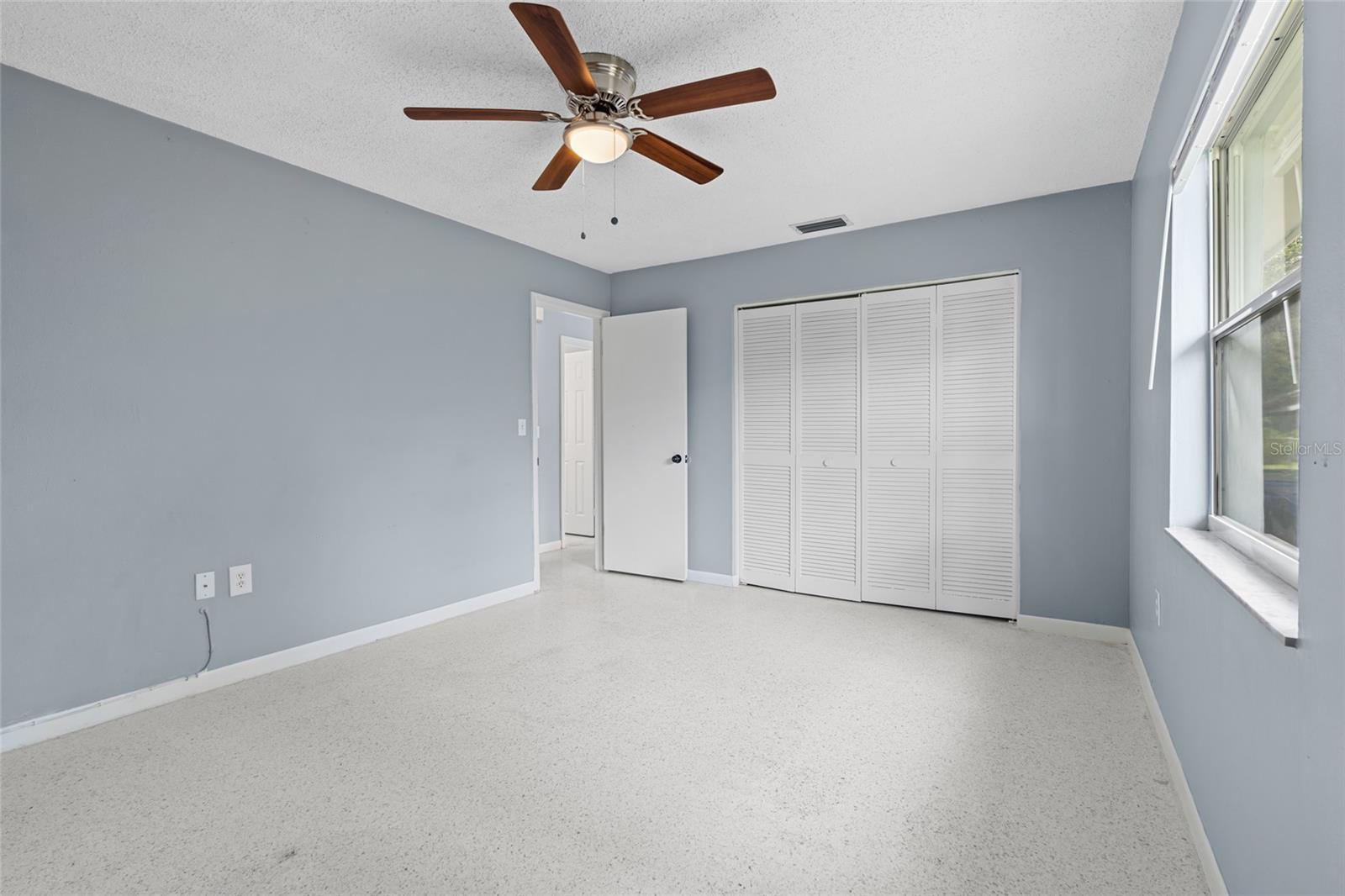Image 8 of 33 For 1819 Martin Street