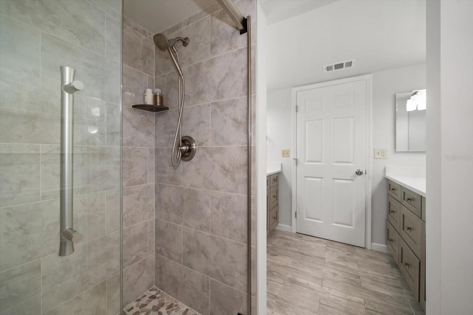 Image 24 of 42 For 700 Starkey Road 344
