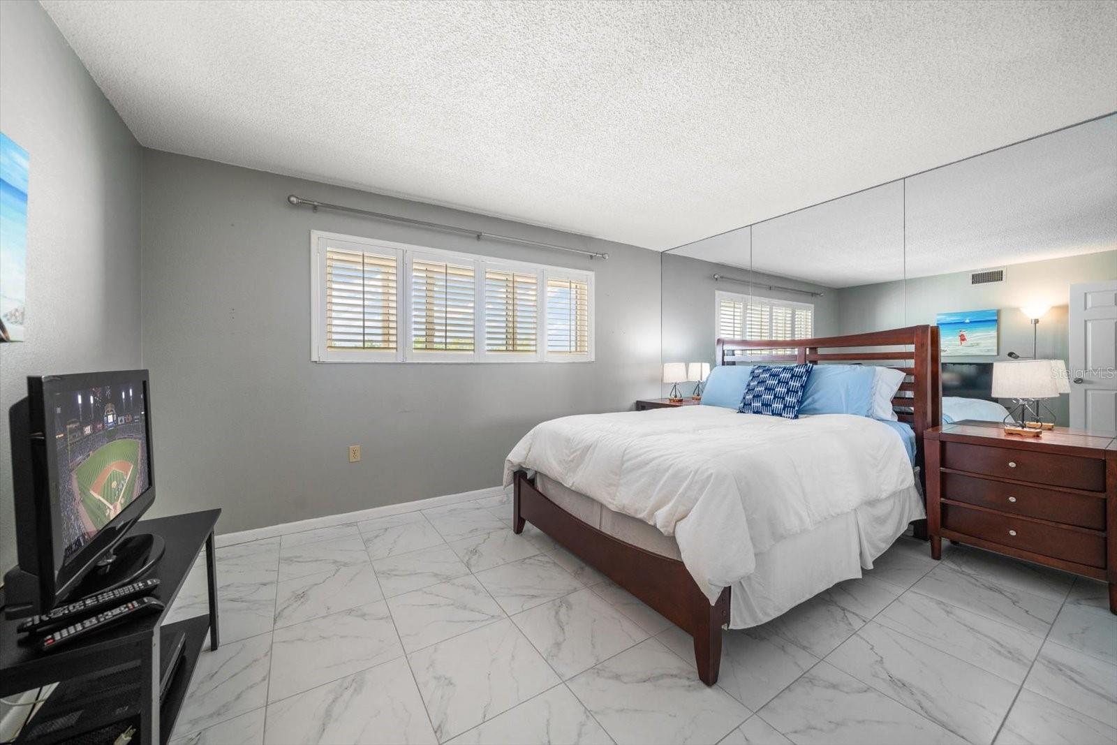 Image 29 of 42 For 700 Starkey Road 344