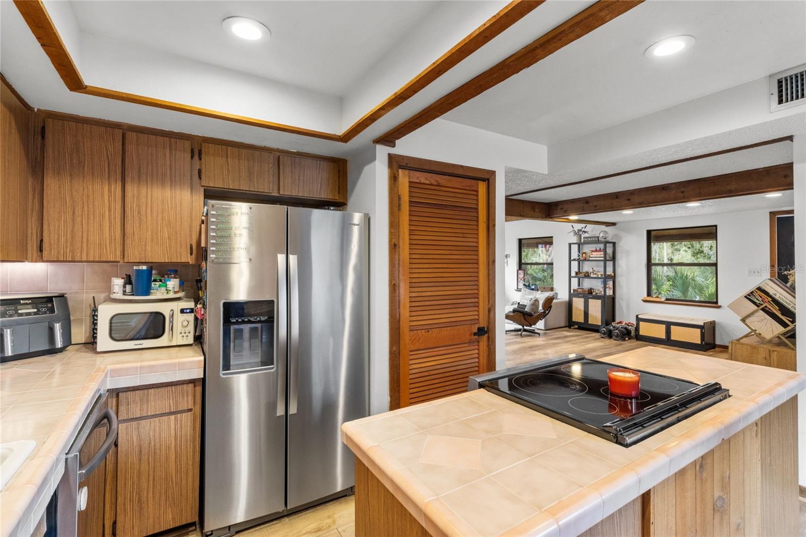 Image 30 of 71 For 4925 Hamilton Road