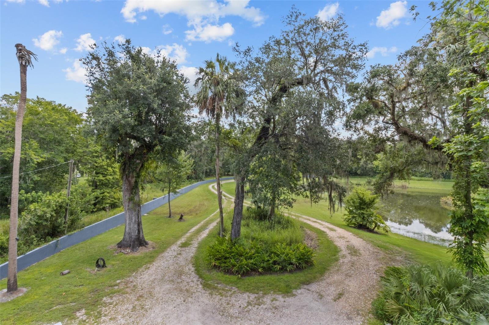 Image 40 of 71 For 4925 Hamilton Road