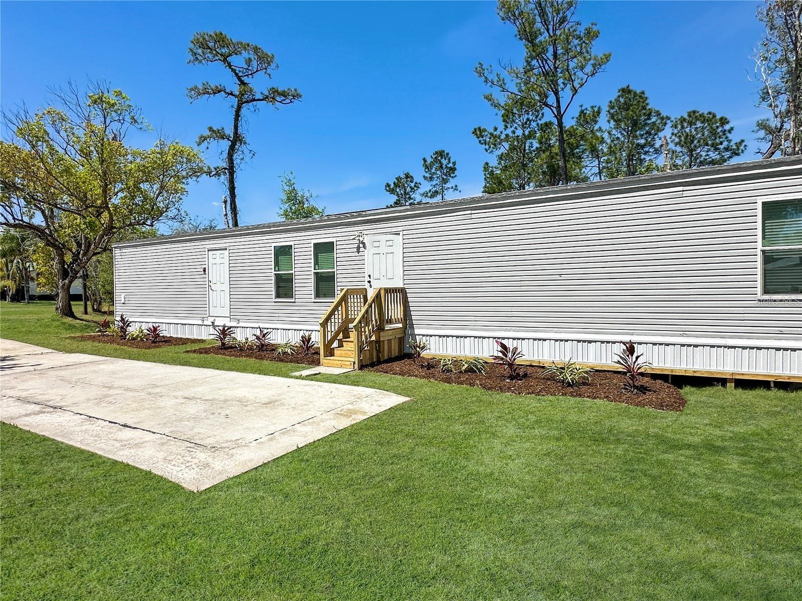 Details for 2945 2nd Court, DELAND, FL 32724