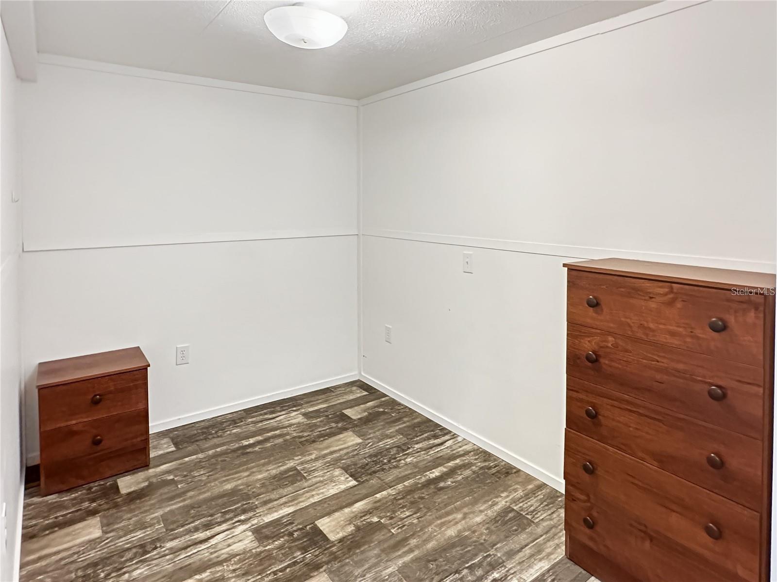 Image 10 of 13 For 2945 2nd Court