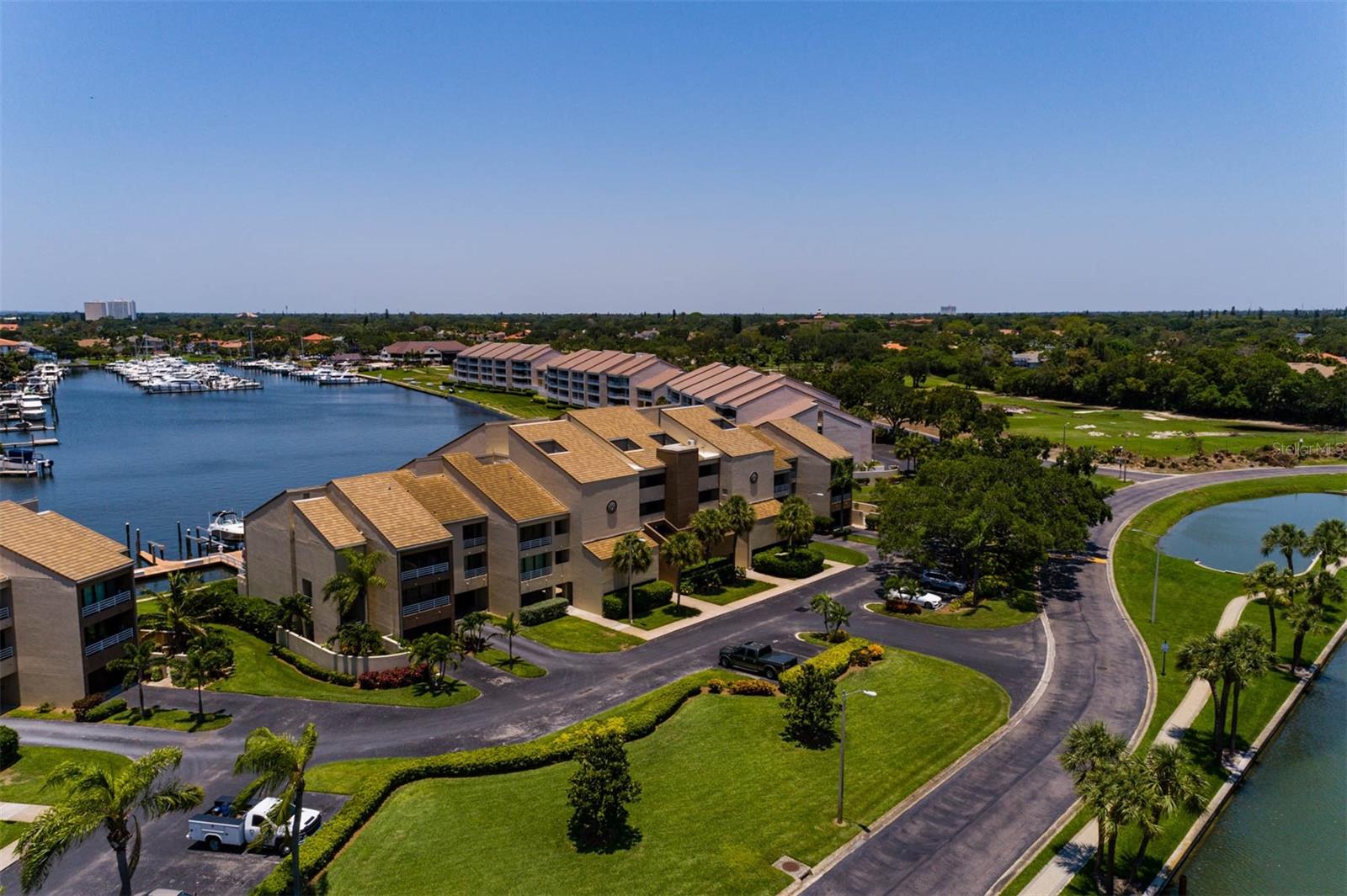 Image 35 of 50 For 2775 Kipps Colony Drive S 205