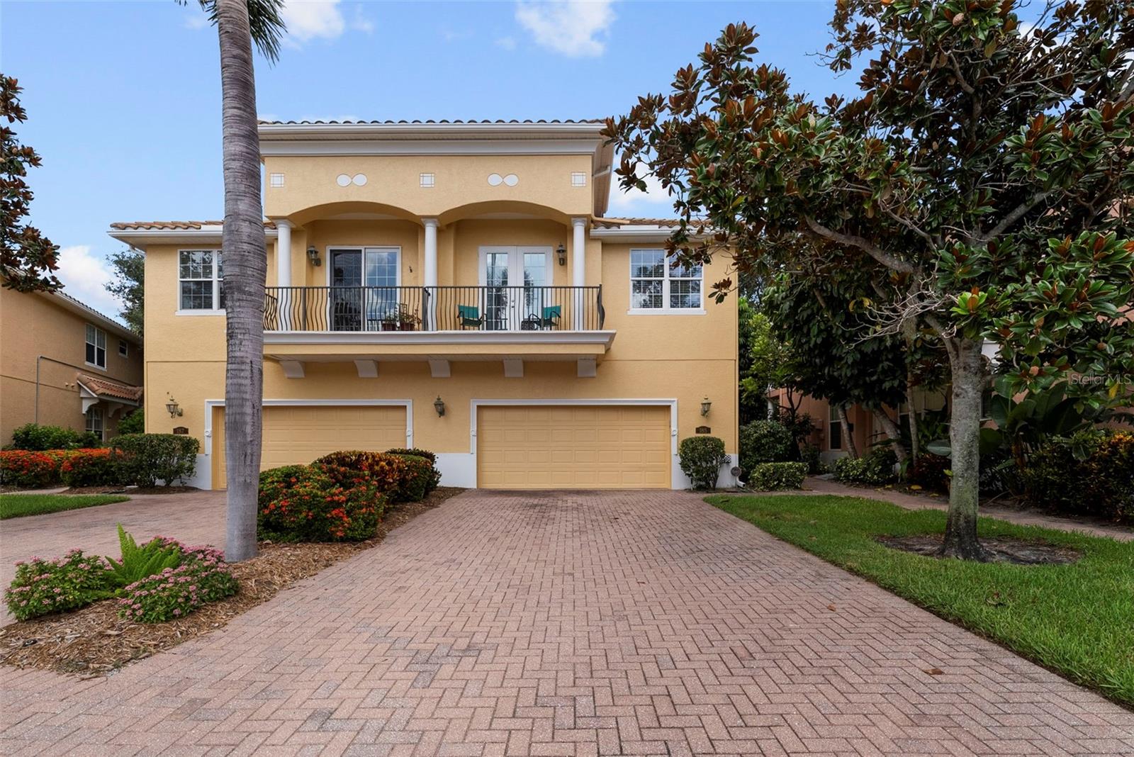 Details for 185 Banyan Bay Drive, ST PETERSBURG, FL 33705