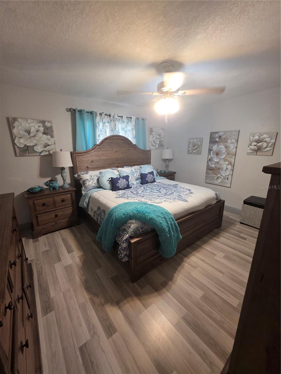 Image 16 of 49 For 2314 View Way