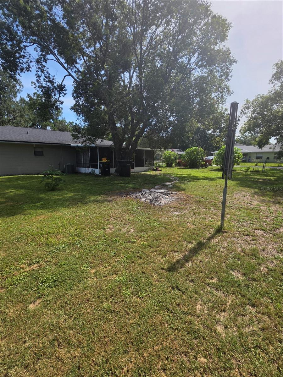 Image 49 of 49 For 2314 View Way