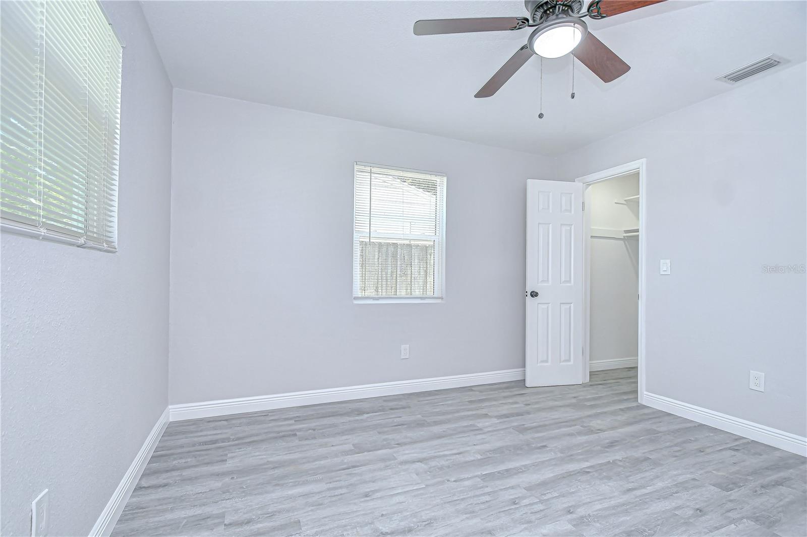 Image 14 of 23 For 4010 7th Avenue N
