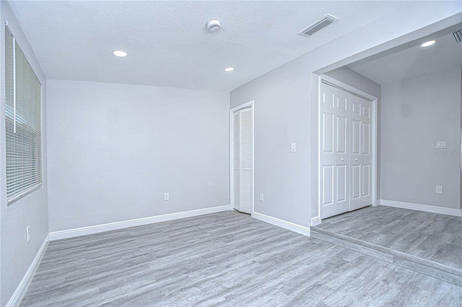 Image 19 of 23 For 4010 7th Avenue N
