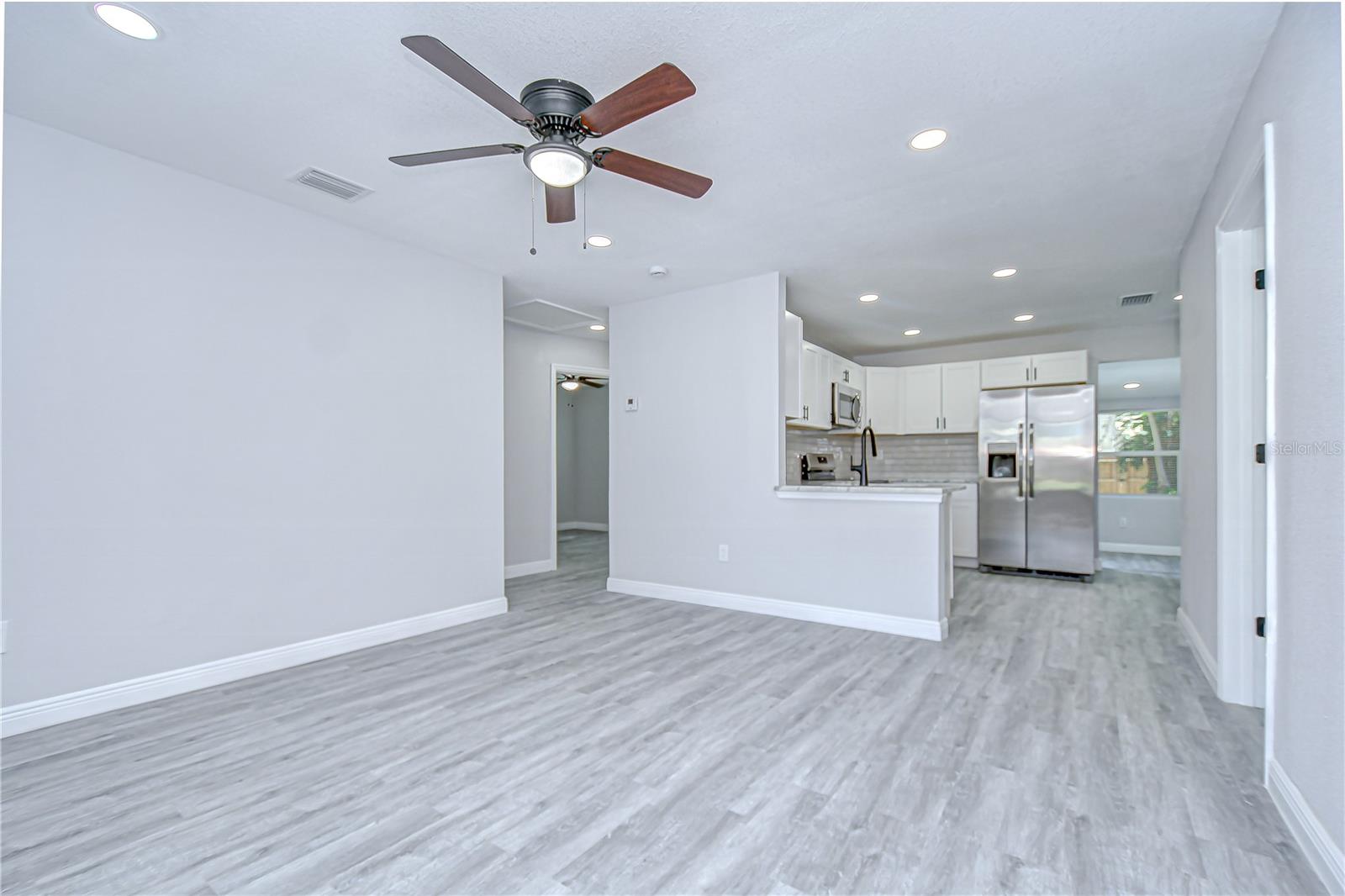 Image 5 of 23 For 4010 7th Avenue N