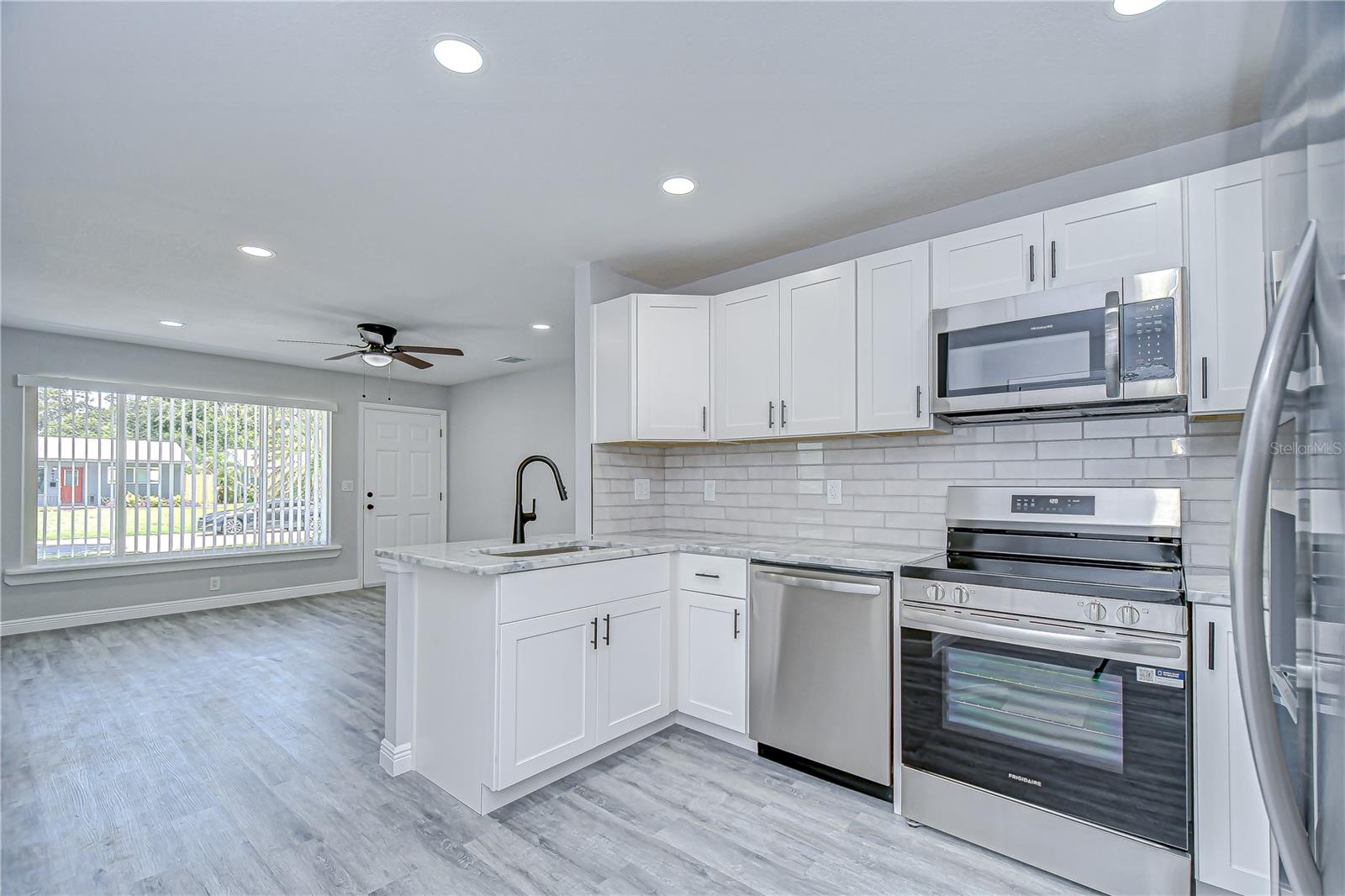 Image 8 of 23 For 4010 7th Avenue N