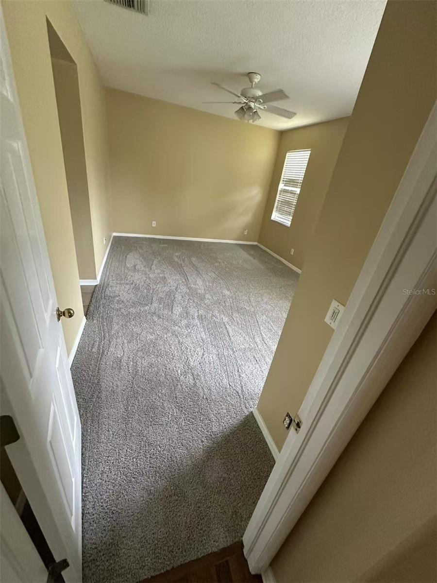 Image 10 of 17 For 13717 Ogakor Drive