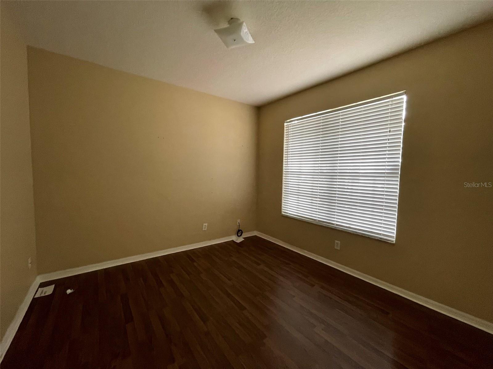 Image 9 of 17 For 13717 Ogakor Drive