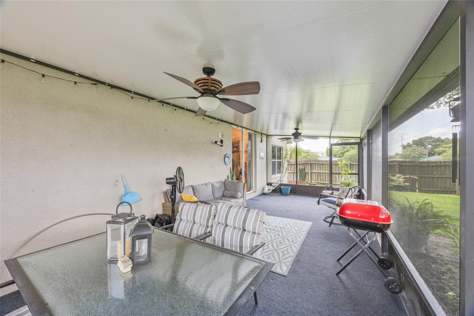 Listing photo id 22 for 208 Citrus Landing Drive