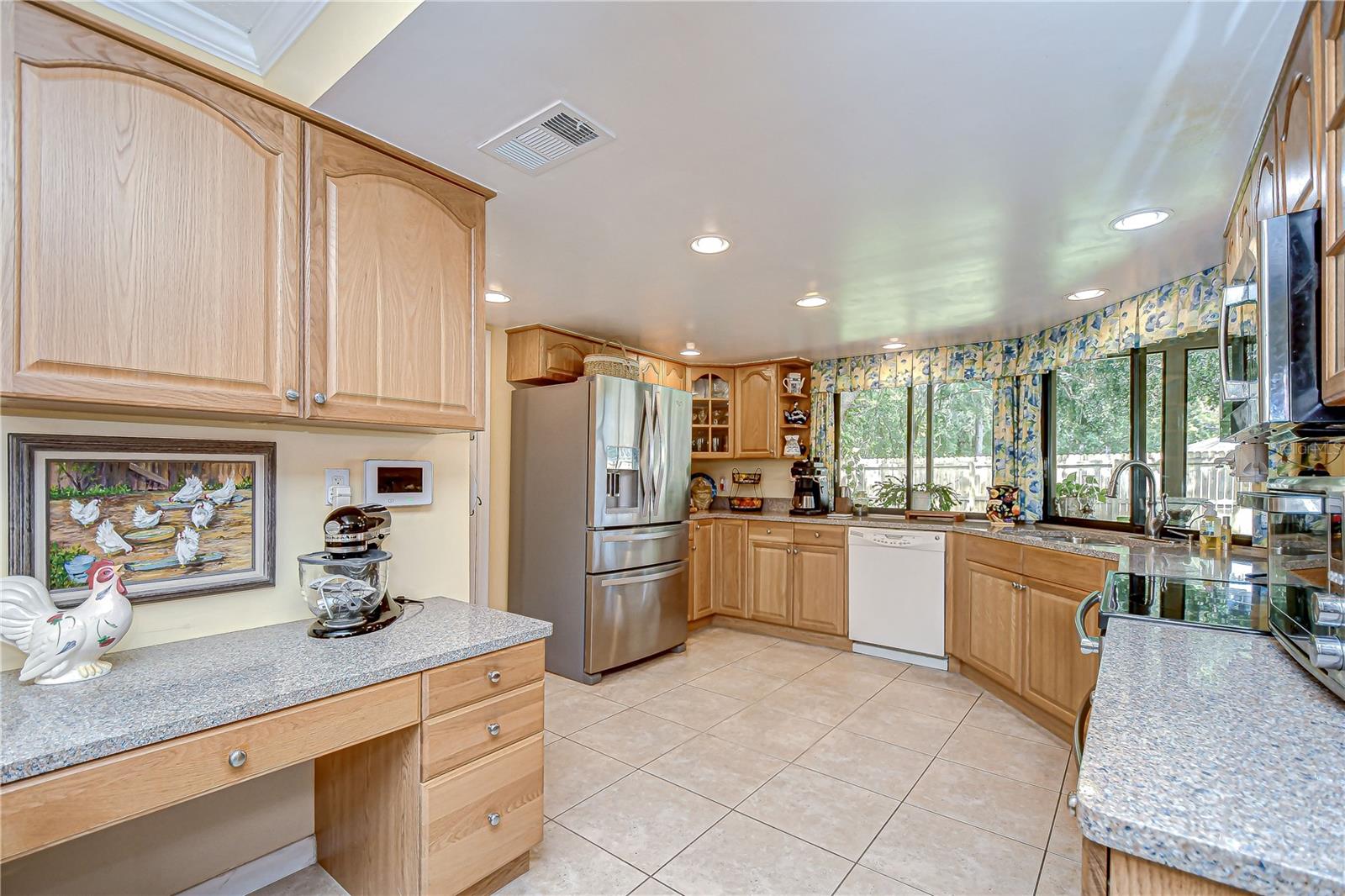 Image 11 of 51 For 15913 Winding Drive