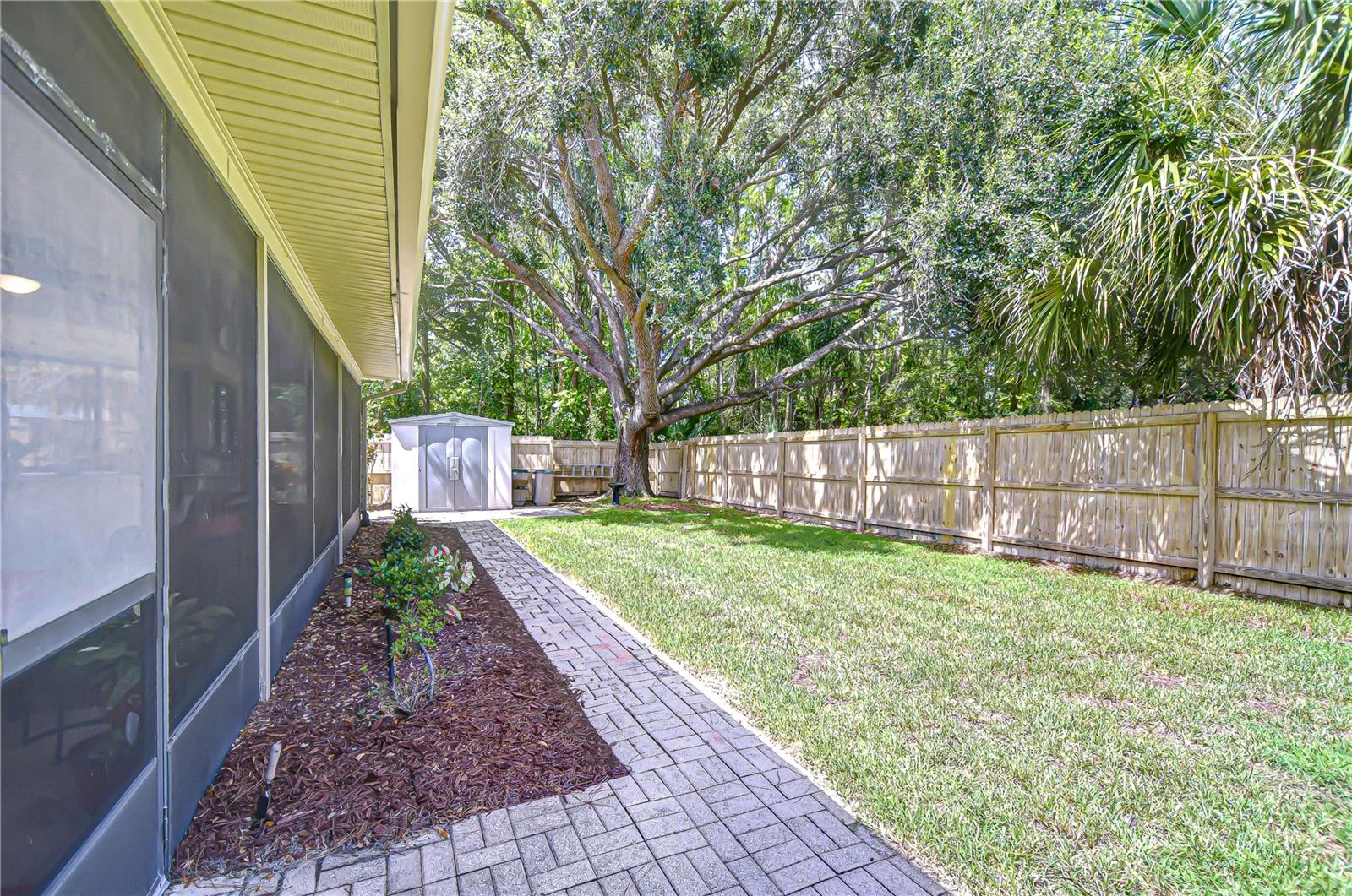 Image 41 of 51 For 15913 Winding Drive