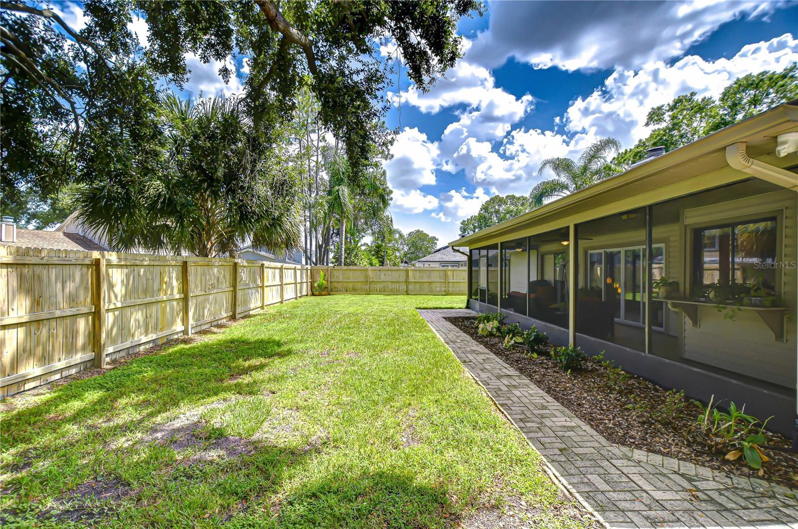 Image 47 of 51 For 15913 Winding Drive