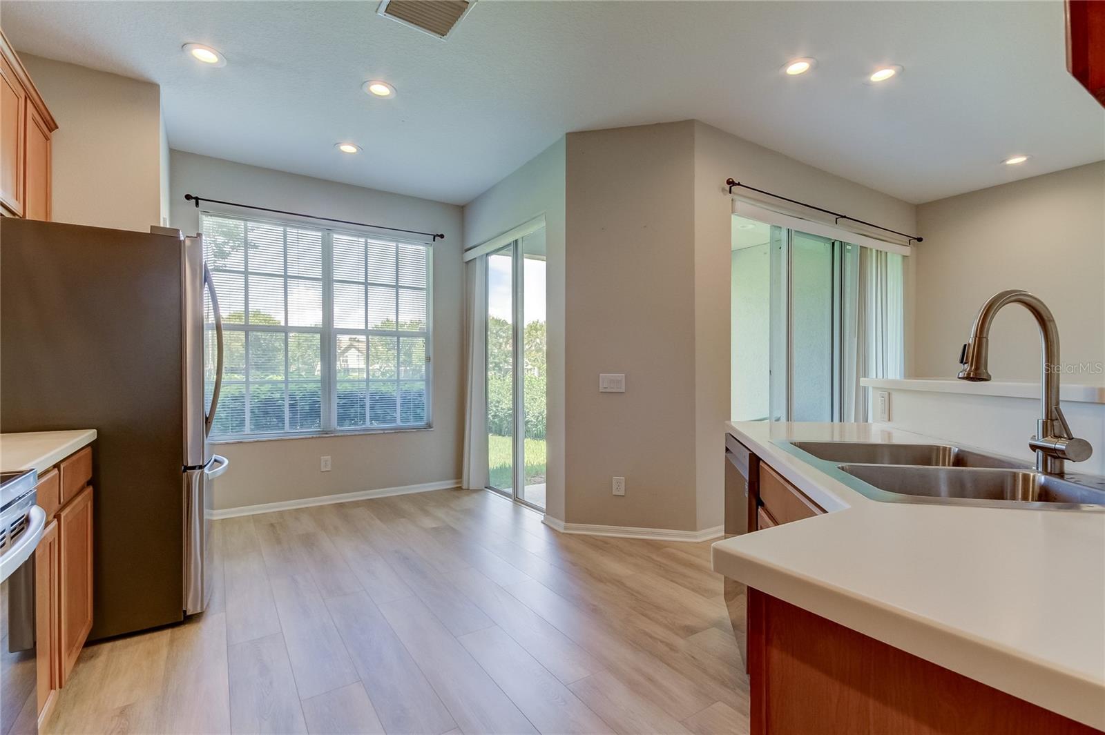Image 22 of 42 For 14612 Mirabelle Vista Circle