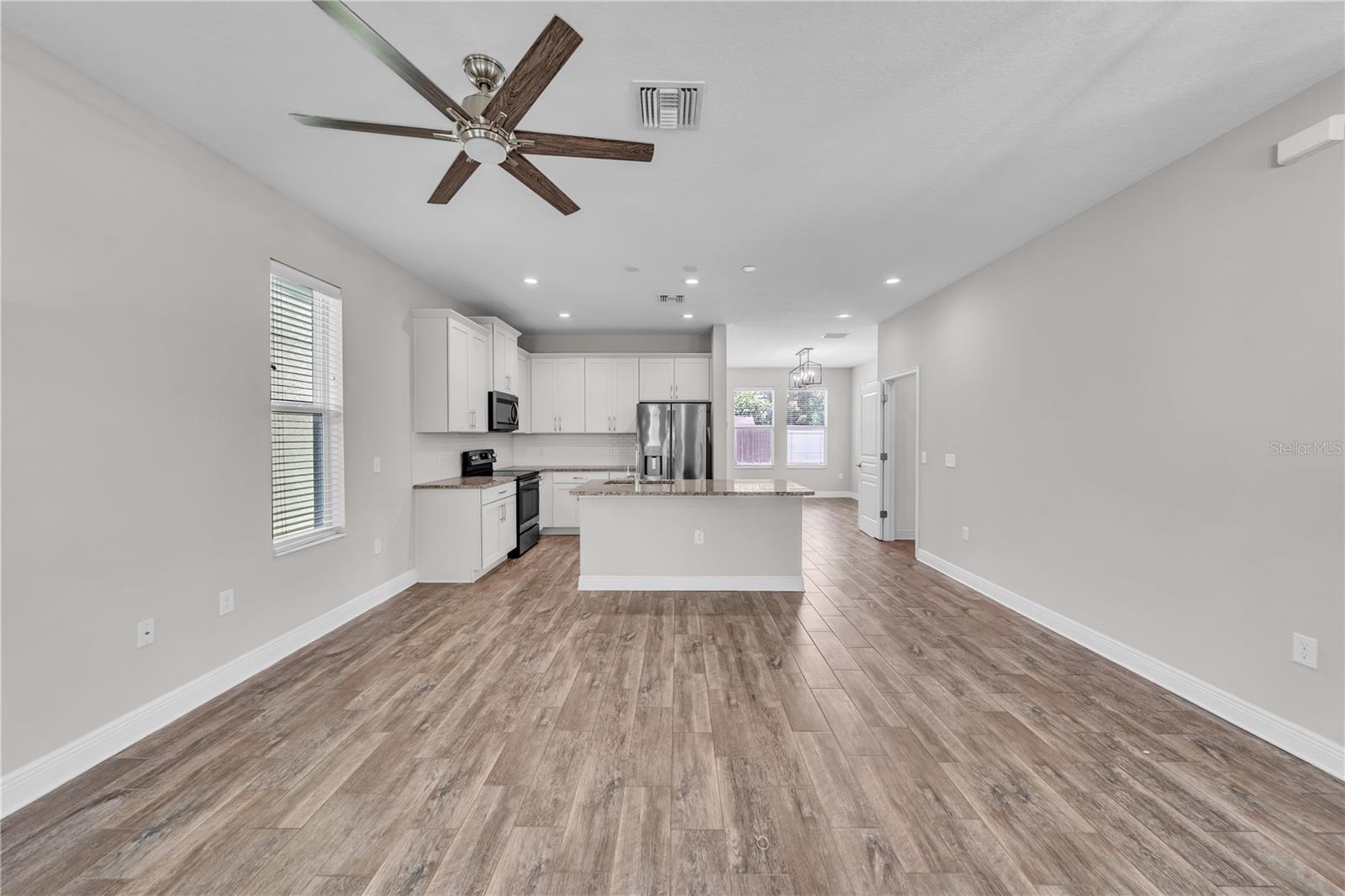 Image 3 of 38 For 3027 Spruce Street