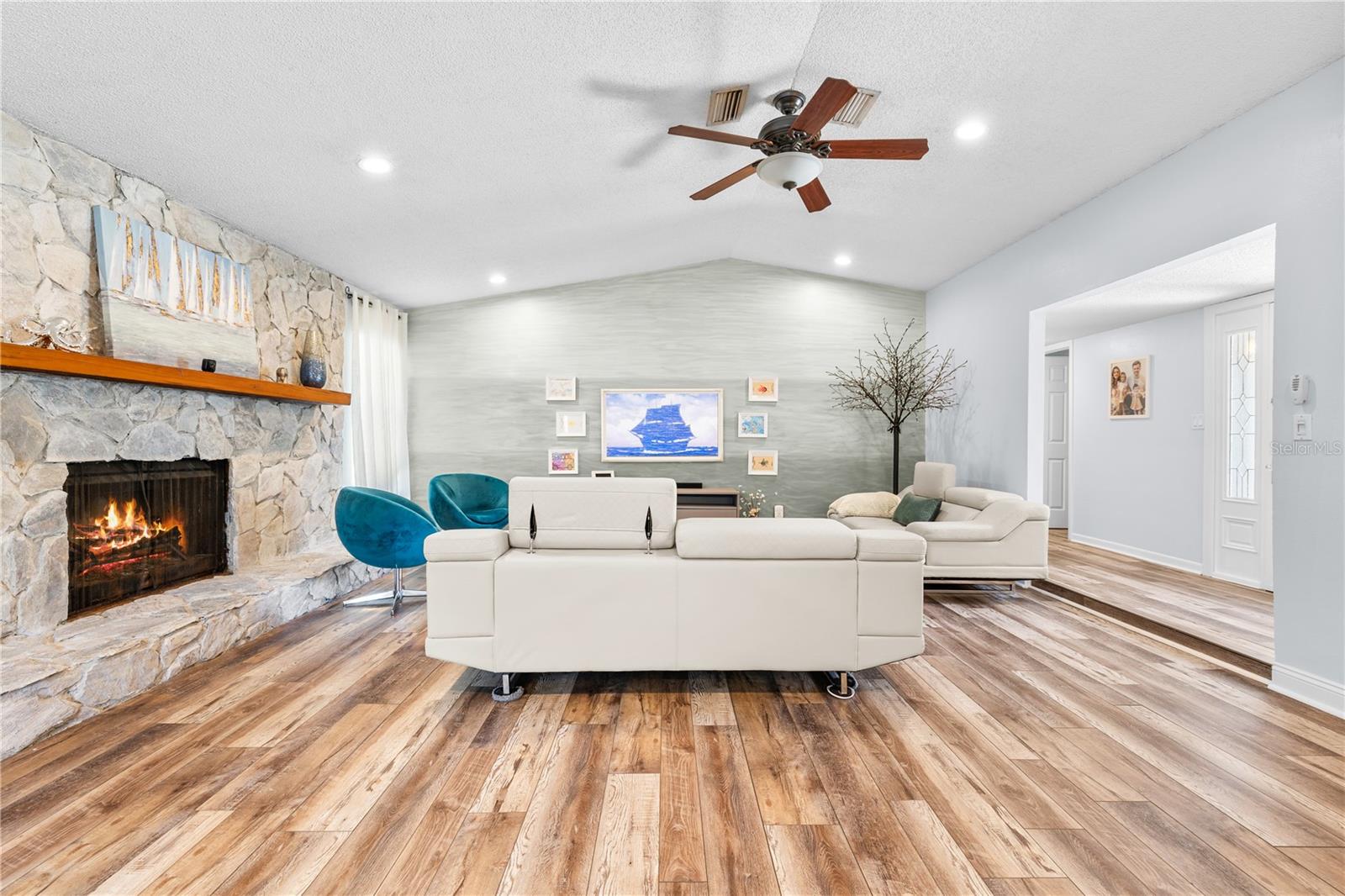 Image 16 of 63 For 12536 116th Street
