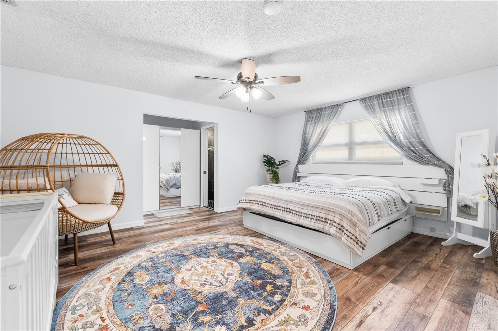 Image 21 of 63 For 12536 116th Street