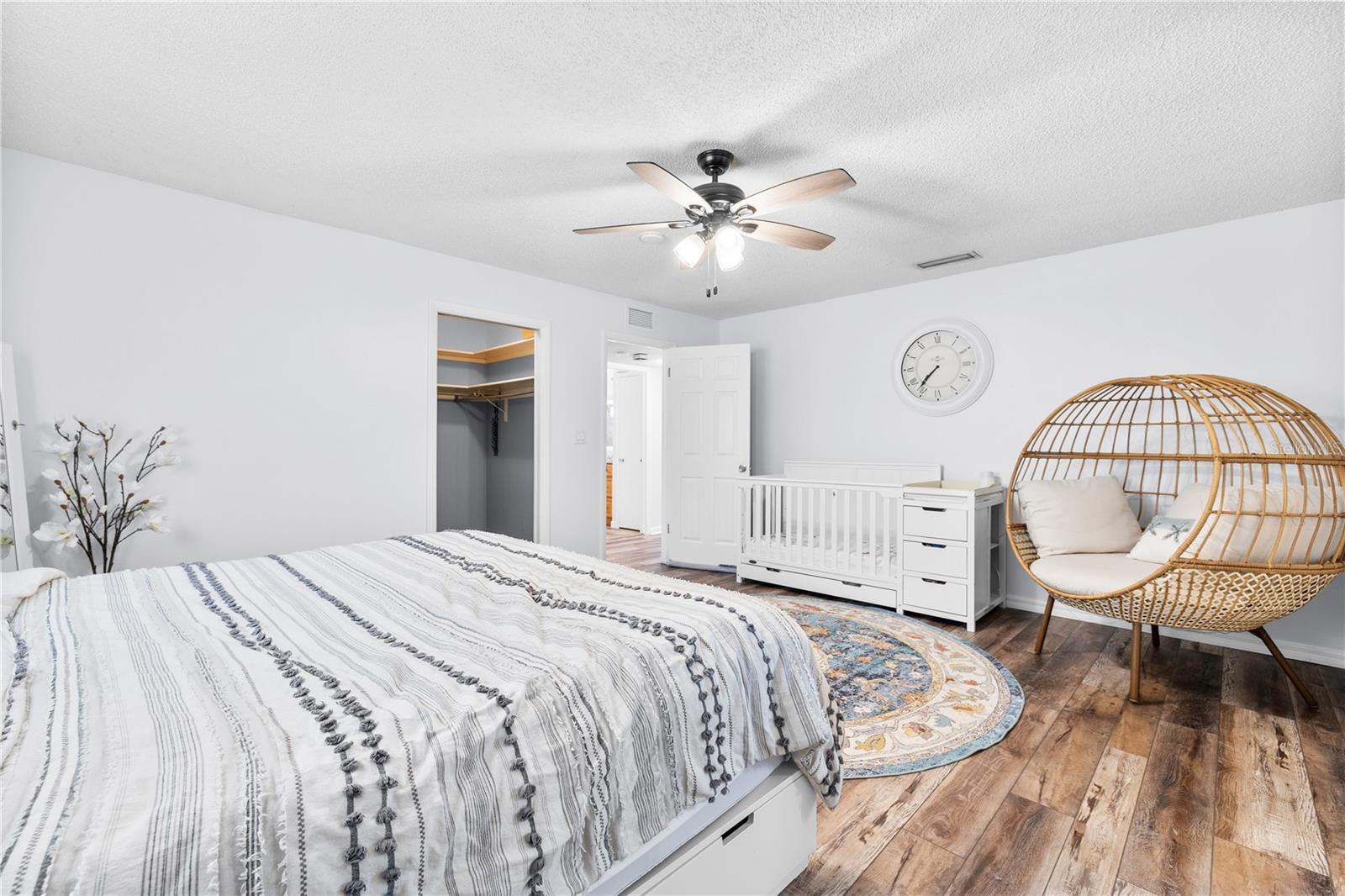Image 22 of 63 For 12536 116th Street