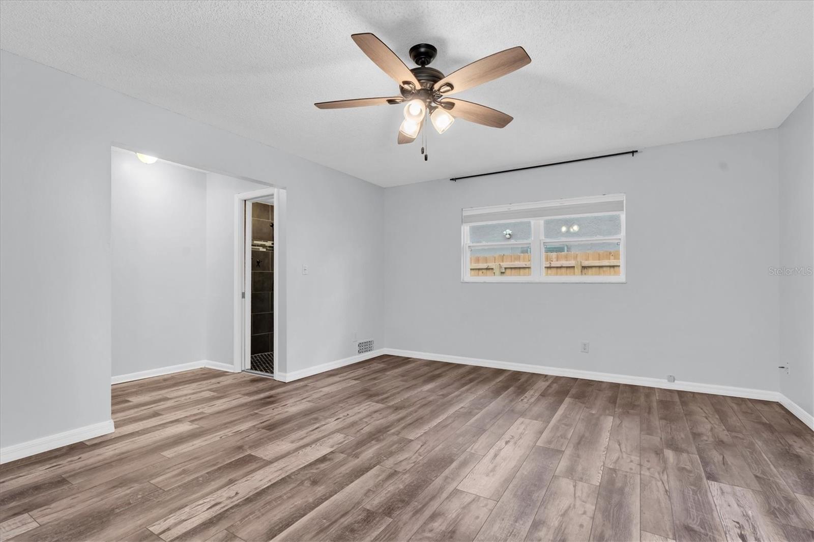 Image 45 of 63 For 12536 116th Street