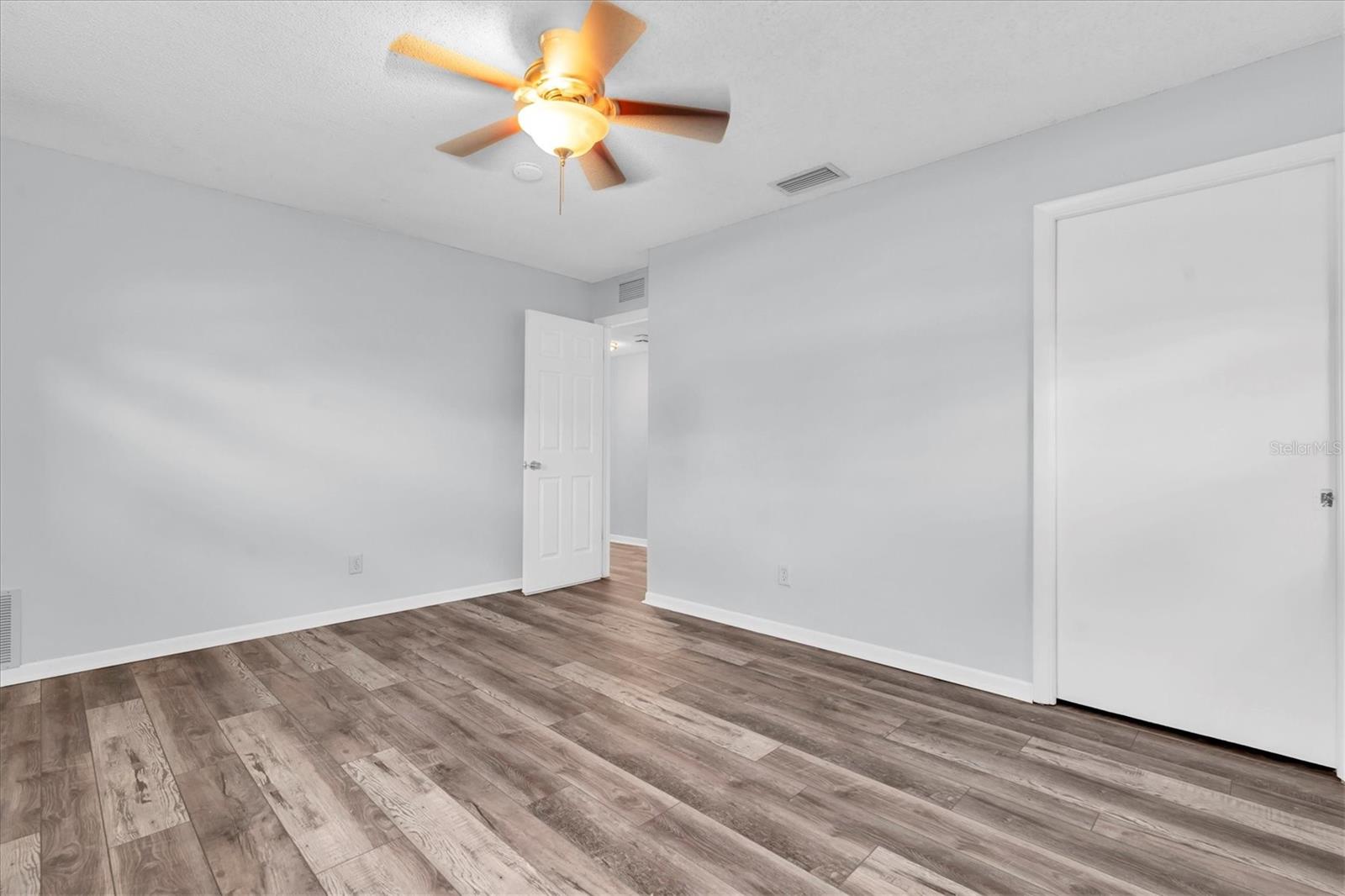 Image 50 of 63 For 12536 116th Street