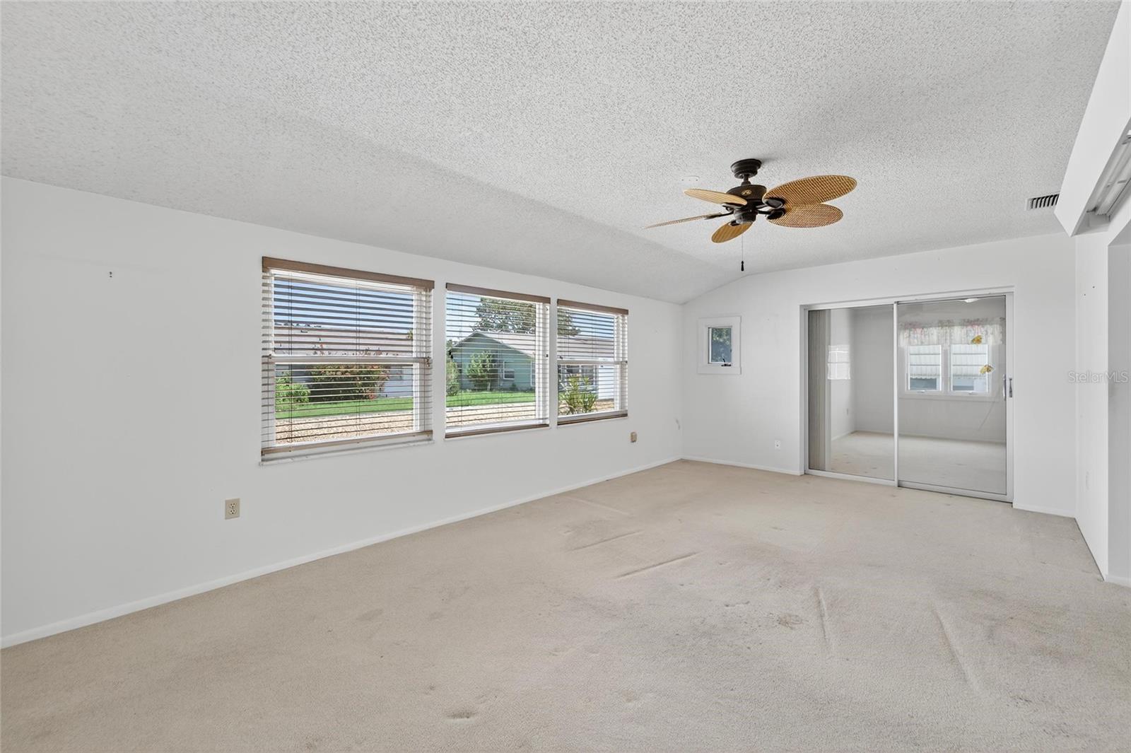 Image 13 of 66 For 1607 Vincennes Drive
