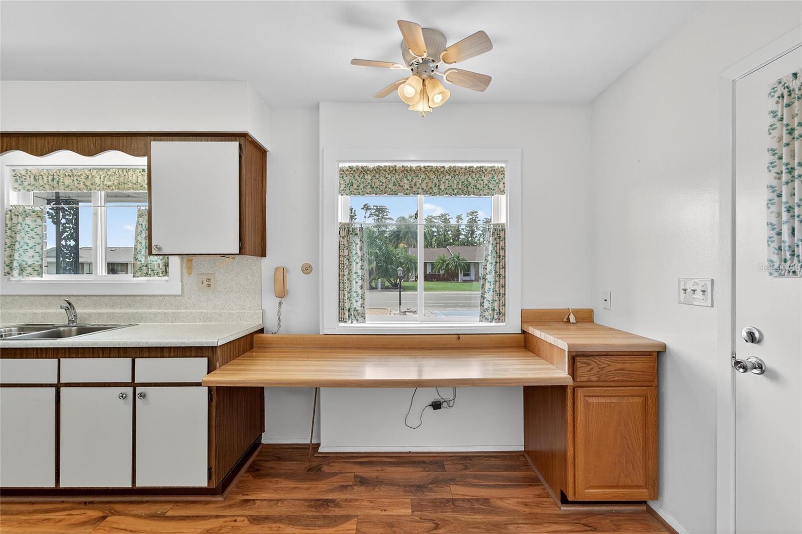 Image 23 of 66 For 1607 Vincennes Drive