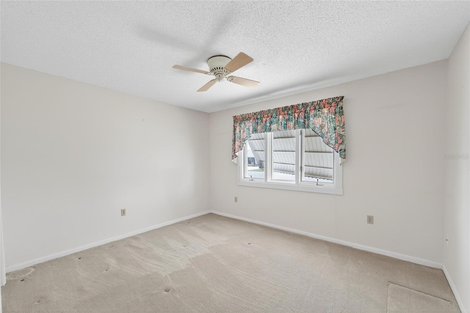 Image 25 of 66 For 1607 Vincennes Drive