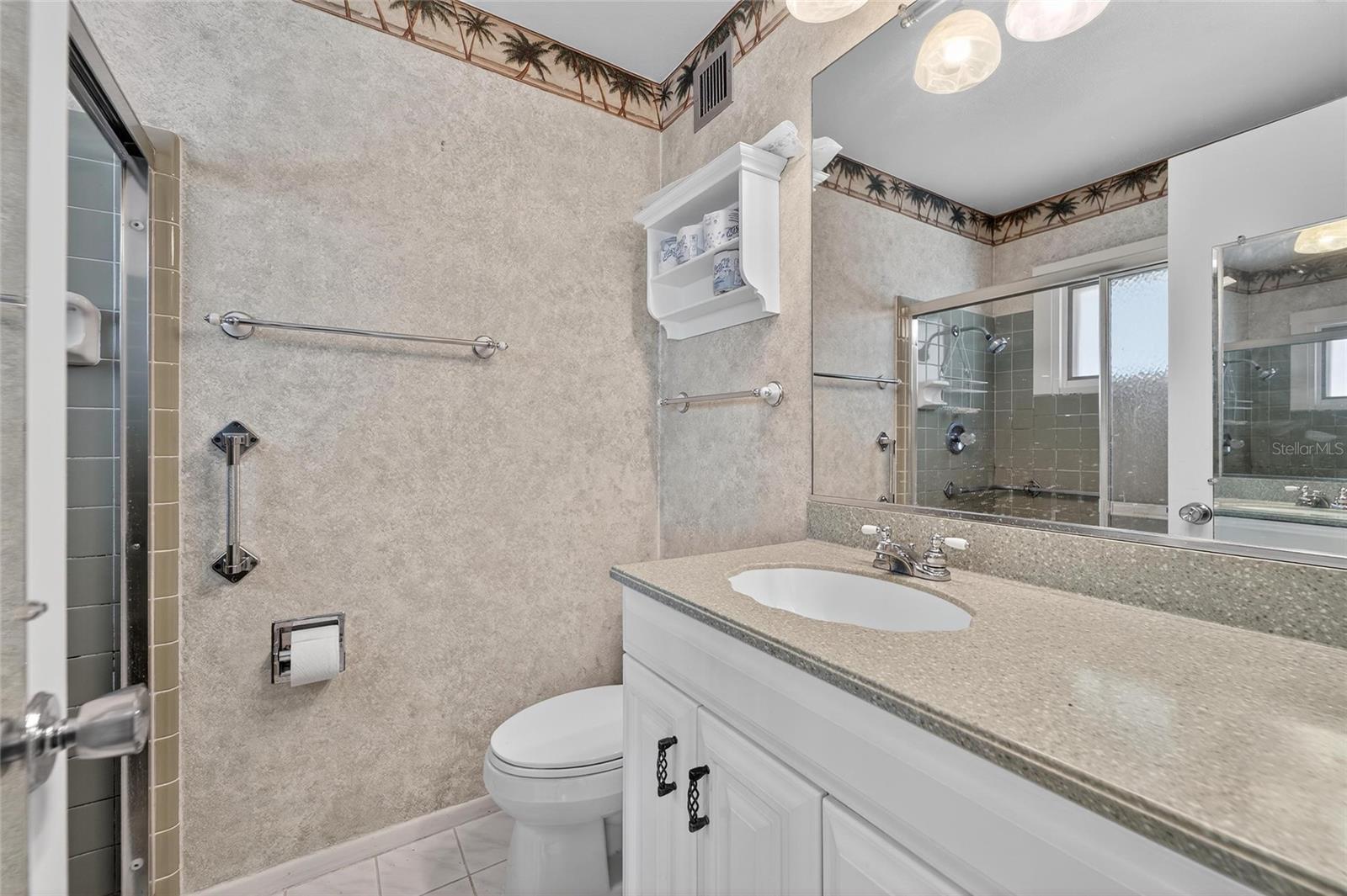 Image 35 of 66 For 1607 Vincennes Drive