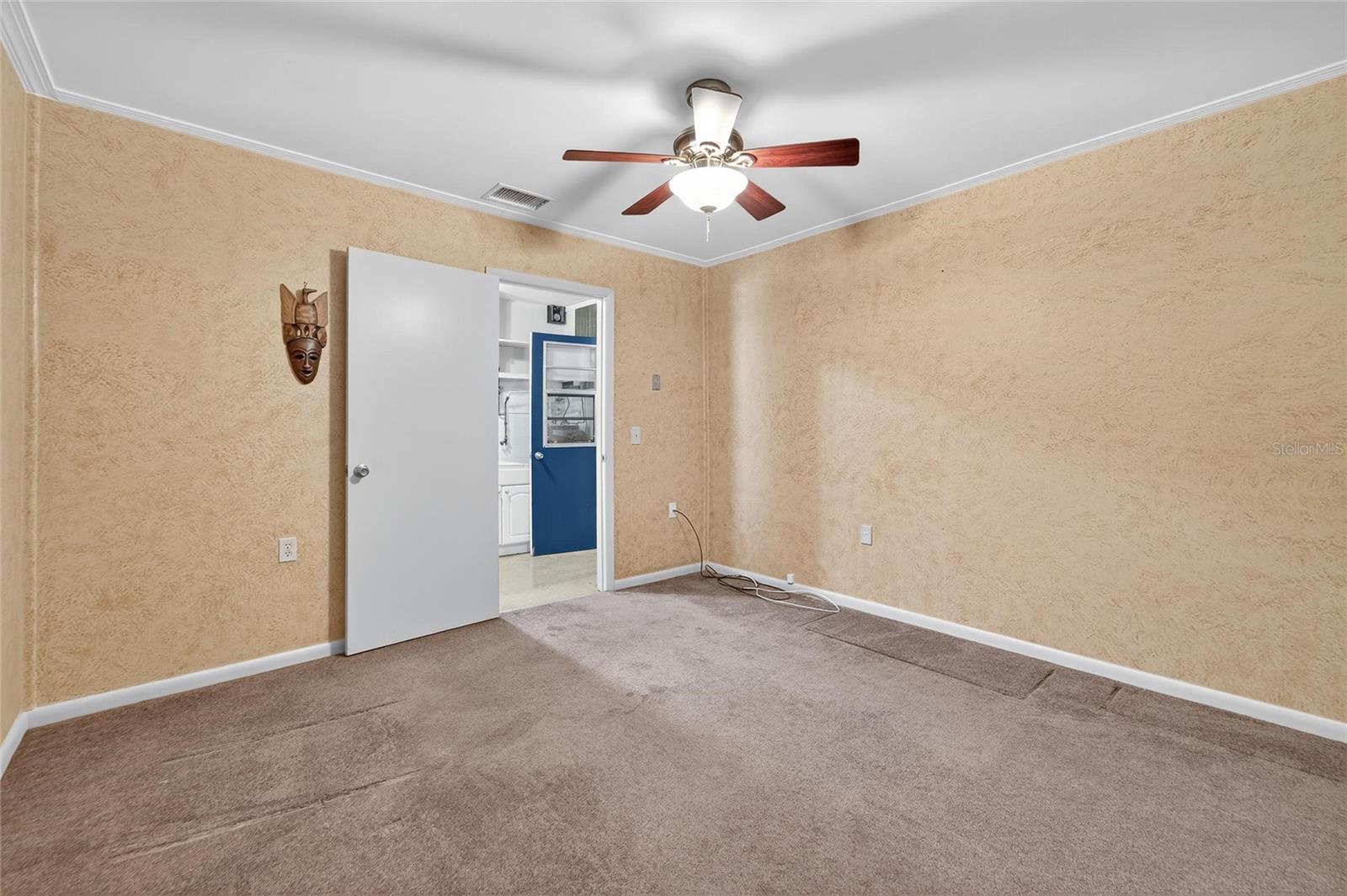 Image 40 of 66 For 1607 Vincennes Drive