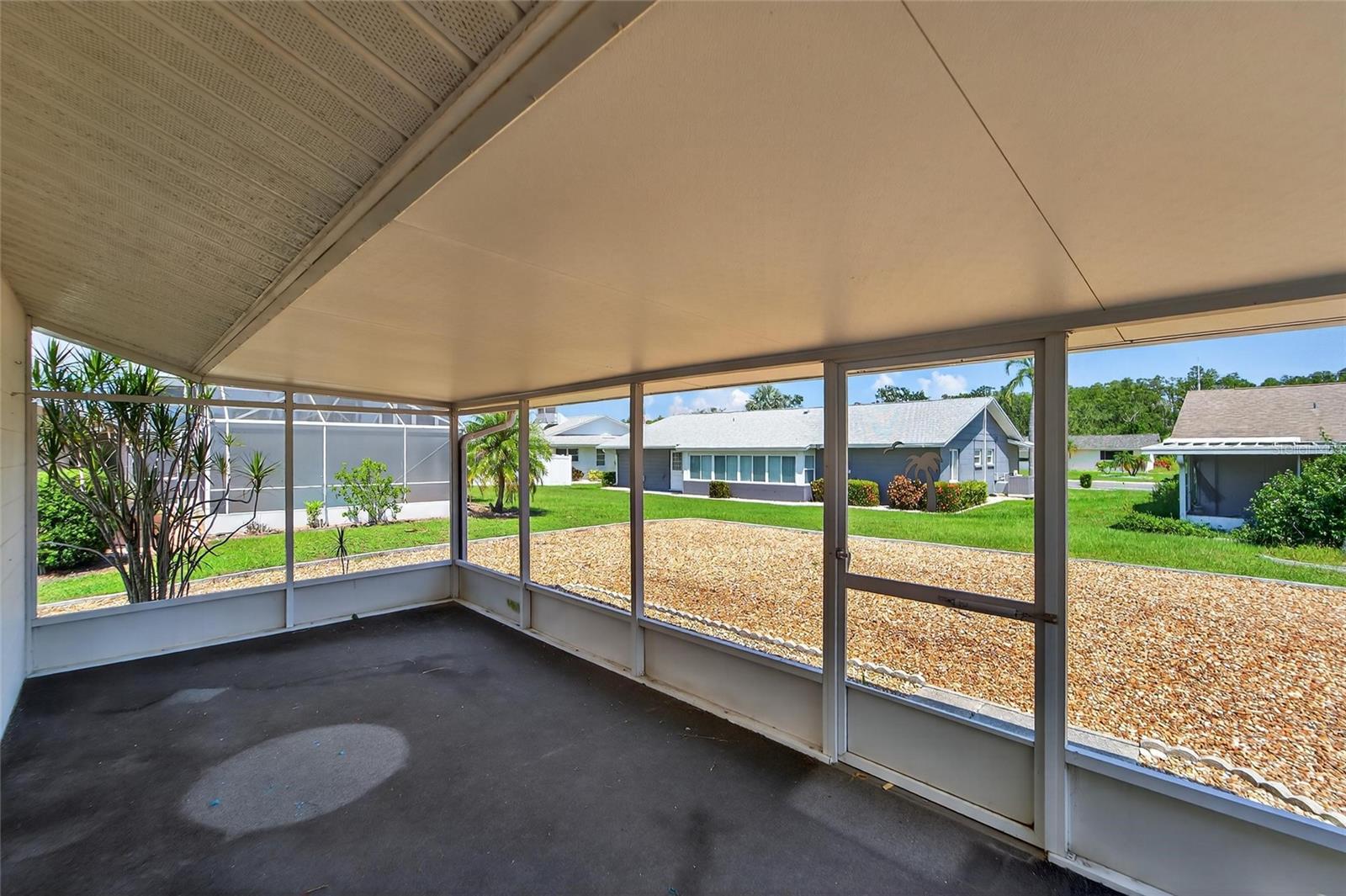 Image 43 of 66 For 1607 Vincennes Drive