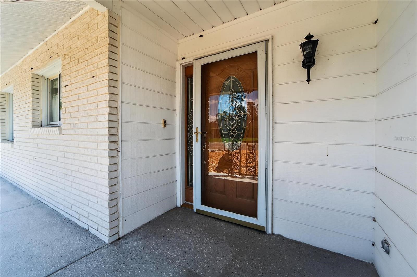 Image 5 of 66 For 1607 Vincennes Drive