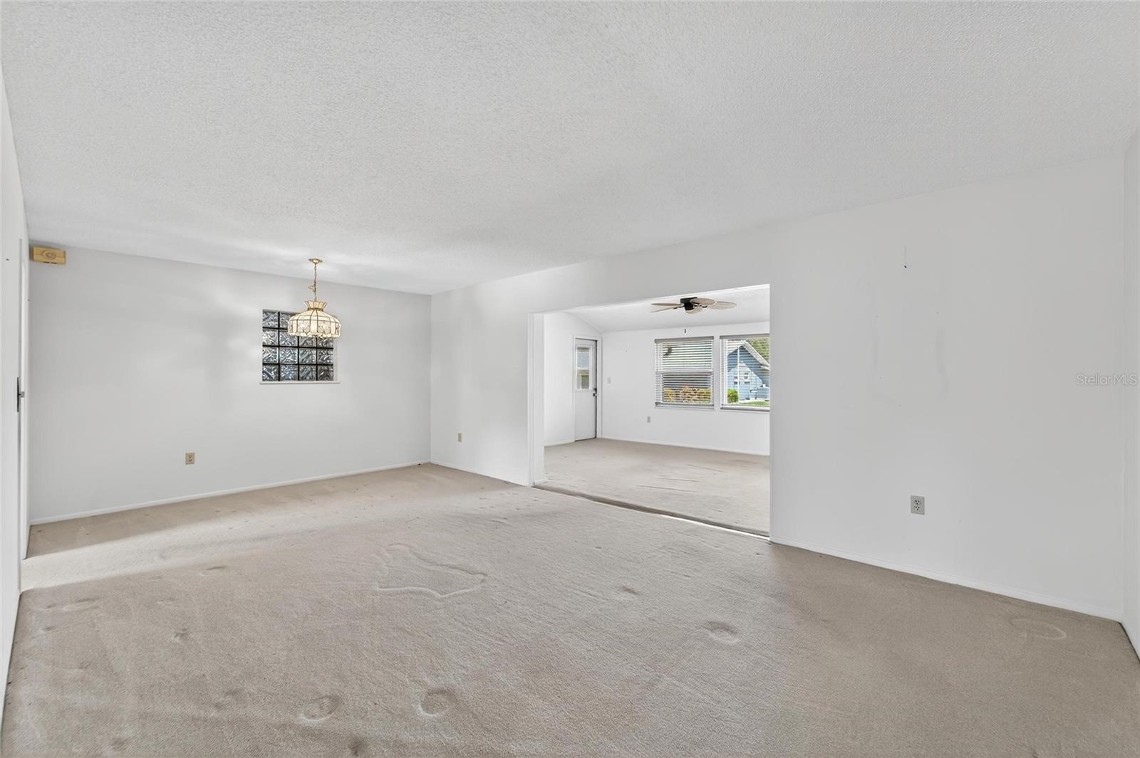 Image 7 of 66 For 1607 Vincennes Drive