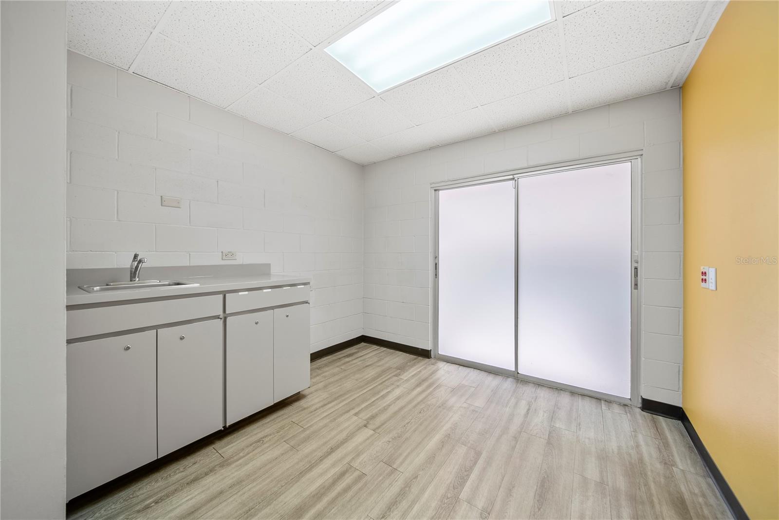 Image 9 of 29 For 1744 Pinellas Avenue