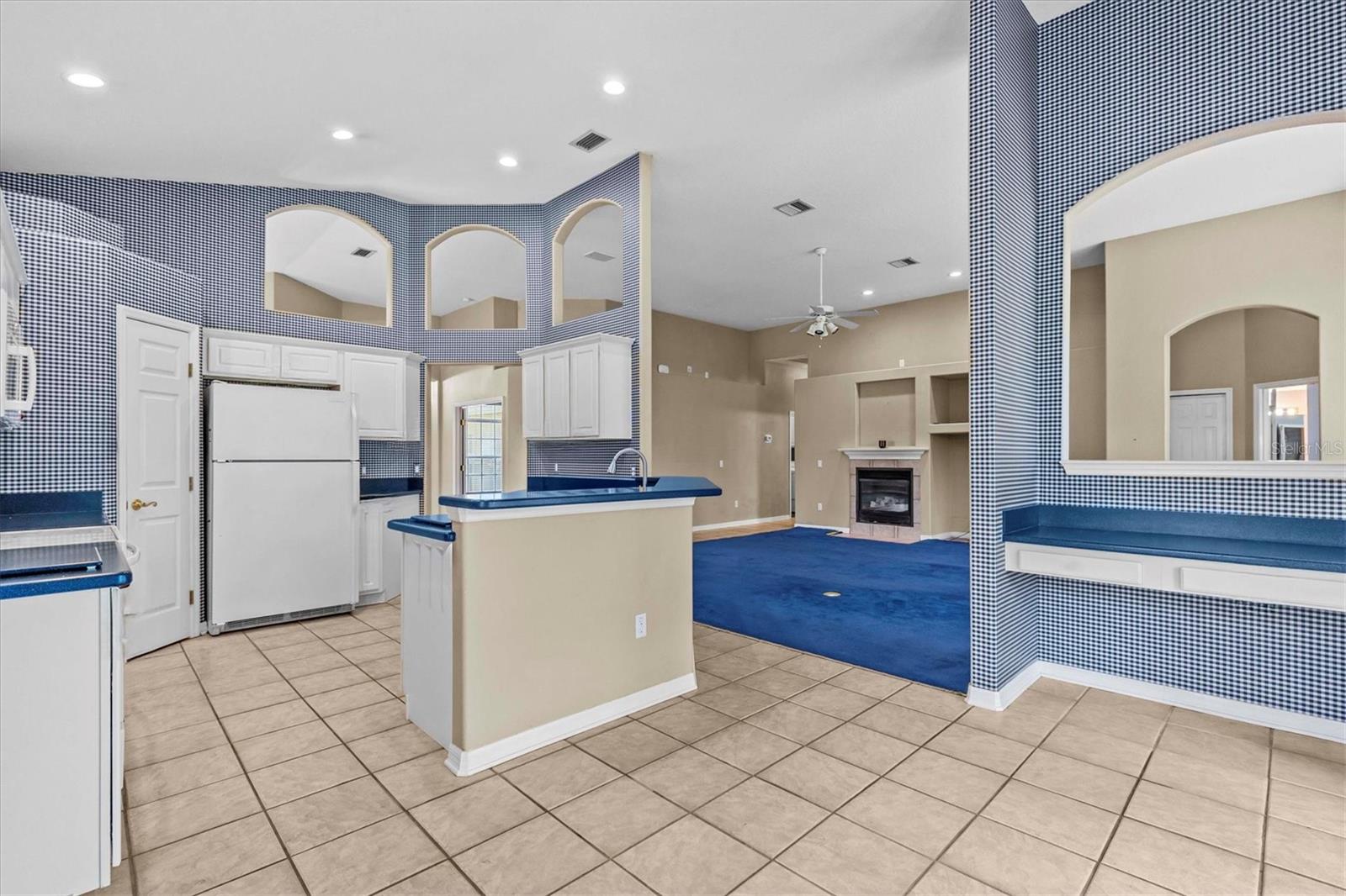 Image 12 of 41 For 1852 Longview Lane