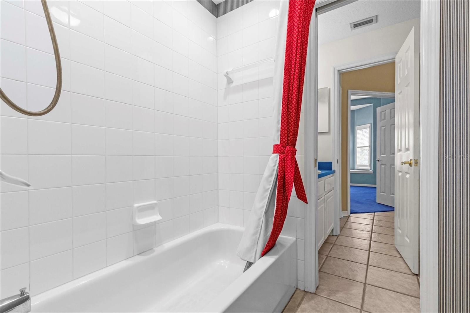 Image 31 of 41 For 1852 Longview Lane