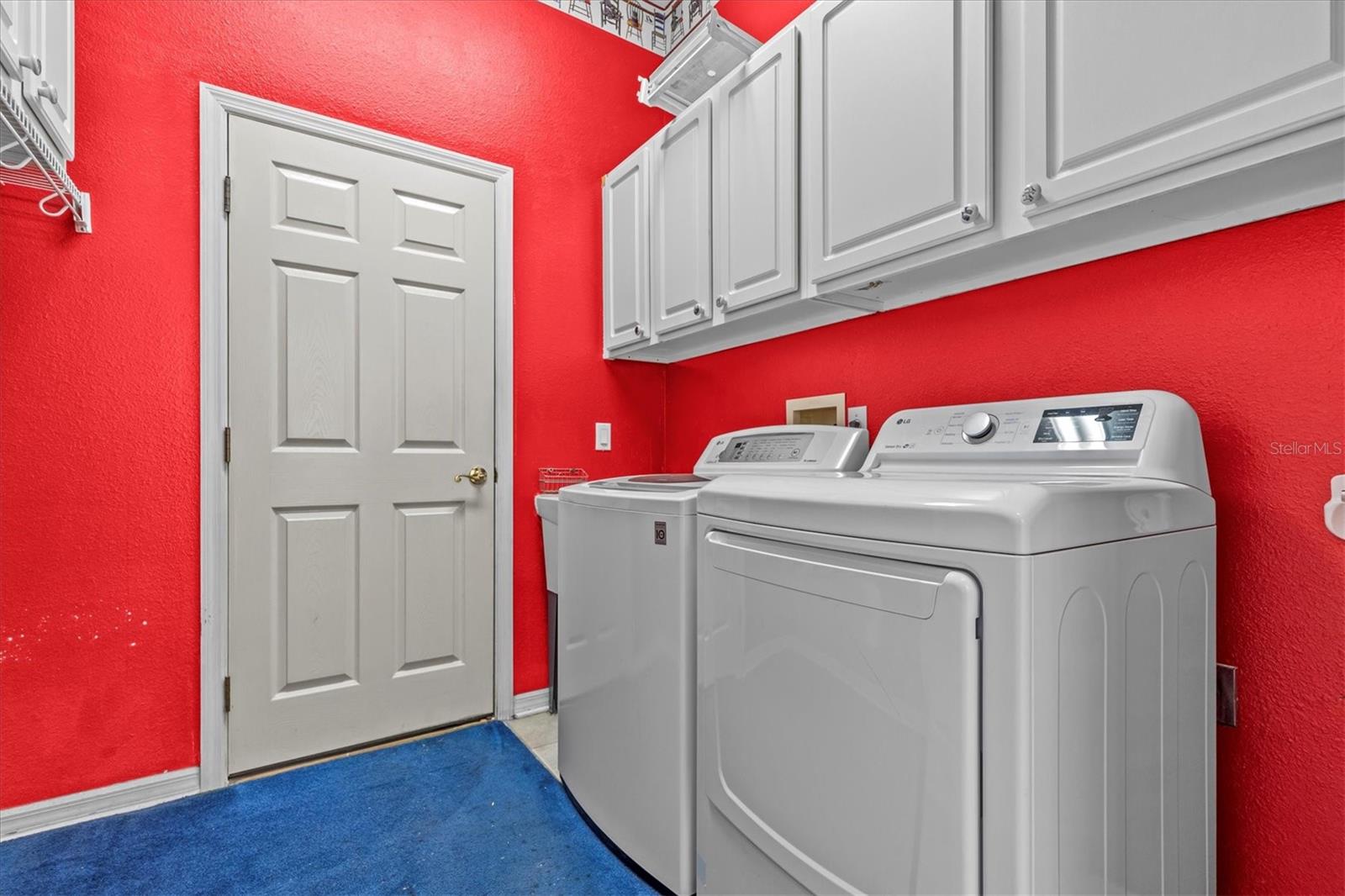 Image 36 of 41 For 1852 Longview Lane