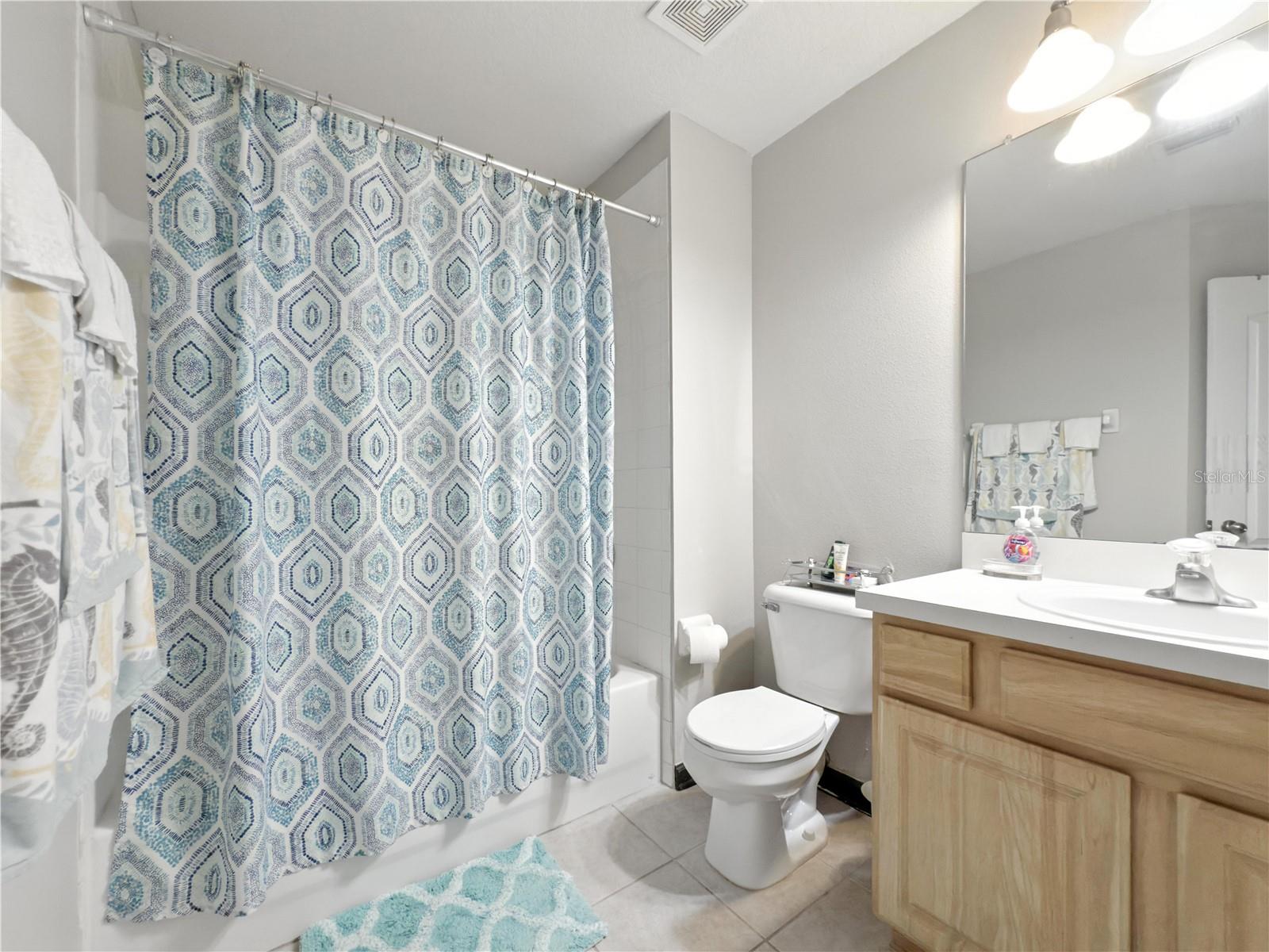 Image 19 of 21 For 2617 Redford Way