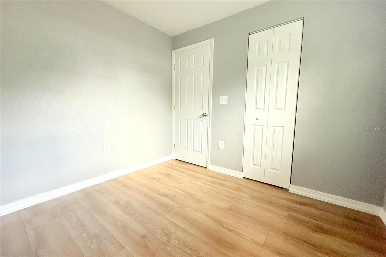 Image 11 of 24 For 5526 Lily Road