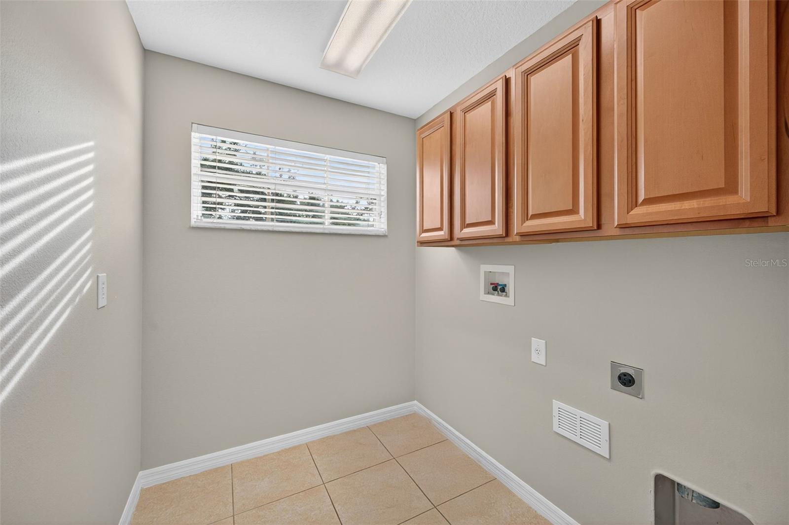 Image 46 of 54 For 13943 Caden Glen Drive