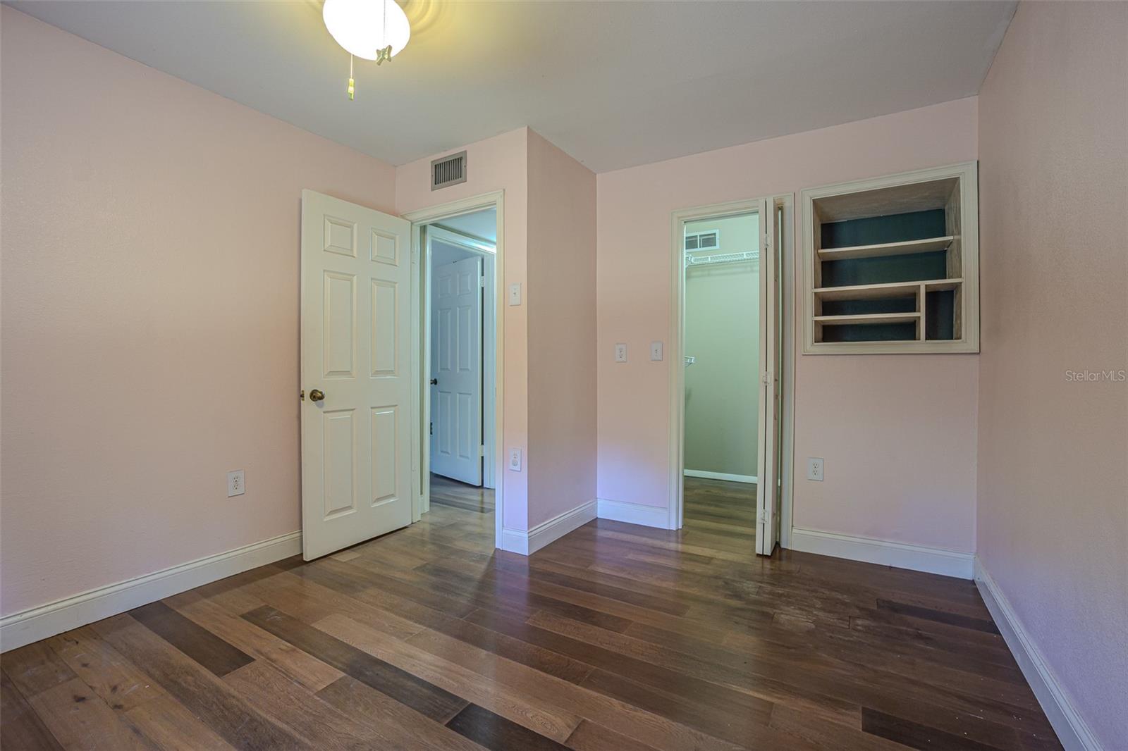 Image 44 of 60 For 2903 Oak Crest Drive