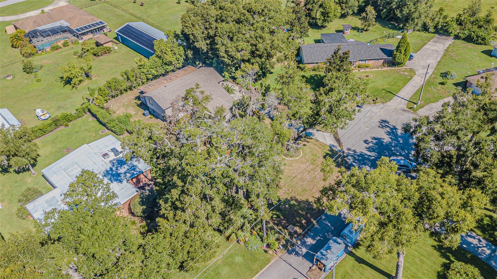 Image 58 of 60 For 2903 Oak Crest Drive